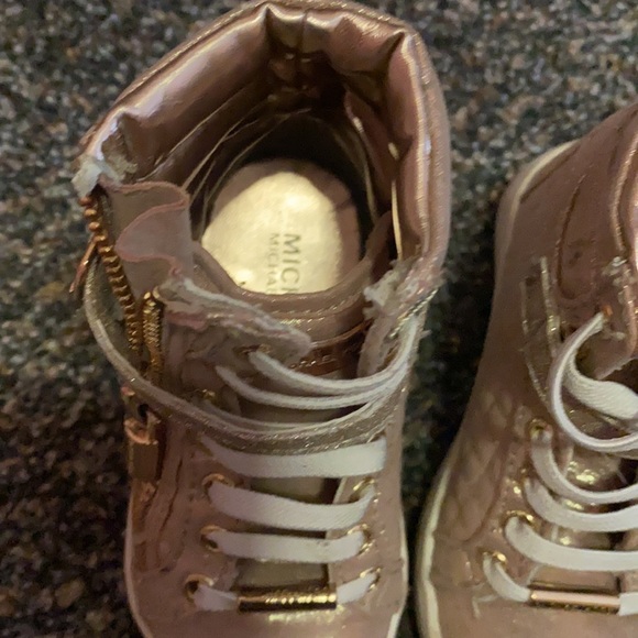 Michael Kors toddler girl shoes size 6. Used. - Picture 6 of 6